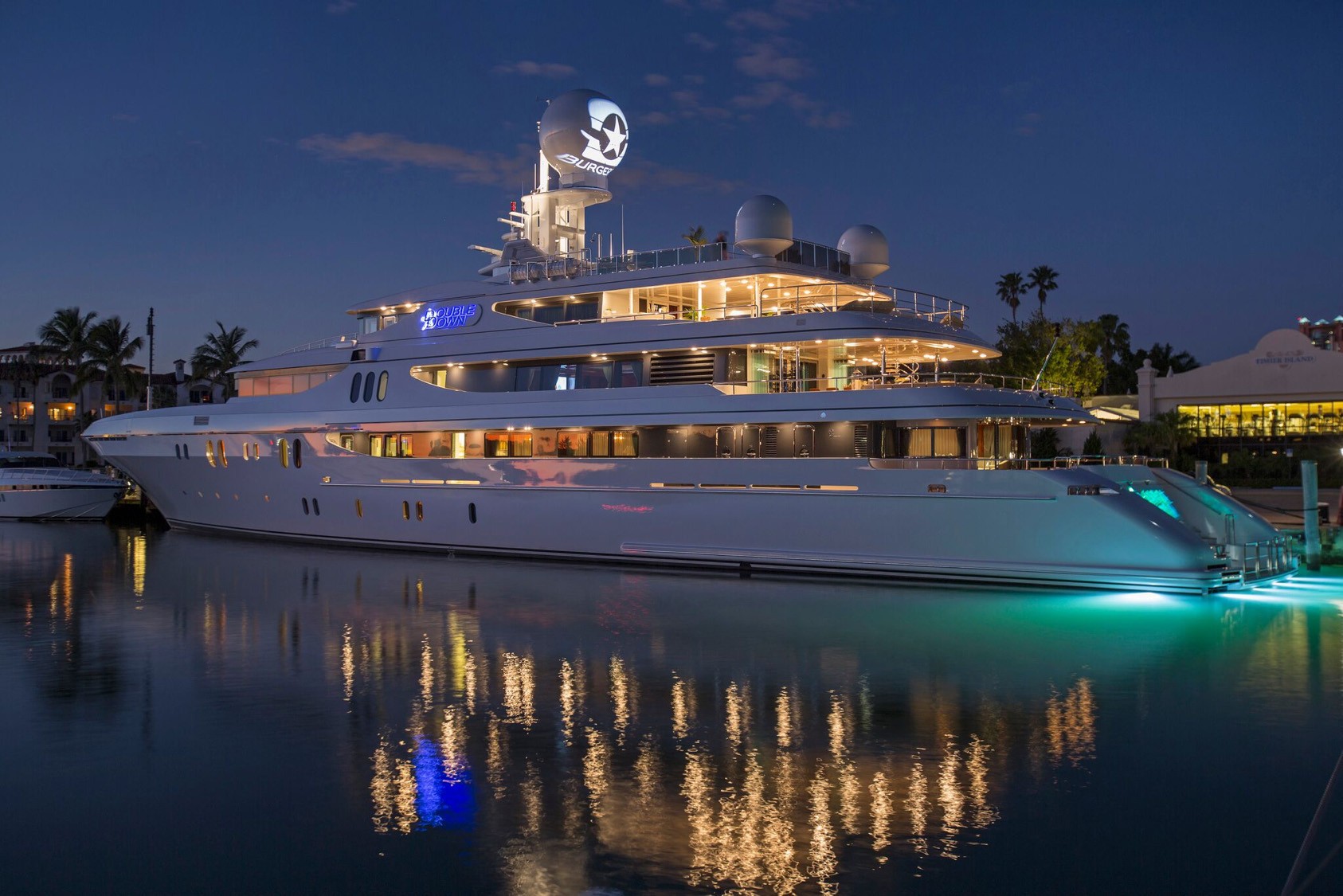 JOIA THE CROWN JEWEL Yacht Charter Details, Codecasa CHARTERWORLD